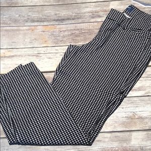 Old Navy Pixies size 8